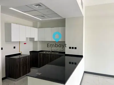 Corner 2BR for Sale | Investor Opportunity | Large Layout