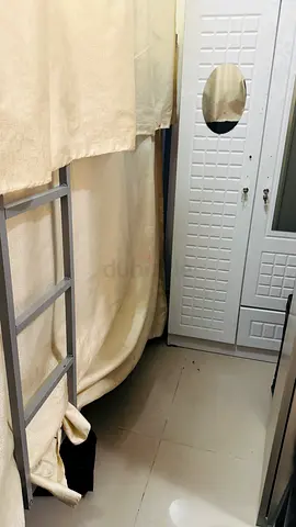 Bed Space for Executive Female Al barsha insurance market metro