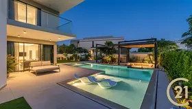 Largest Plot | Park Backing | Huge Corner Plot