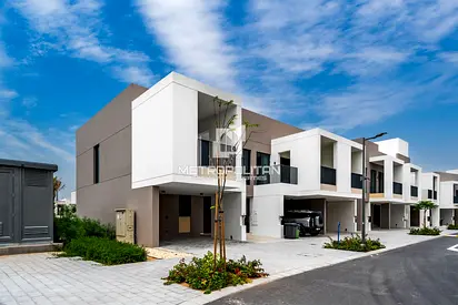 Premium Location | Opposite to Wadi | Corner Unit
