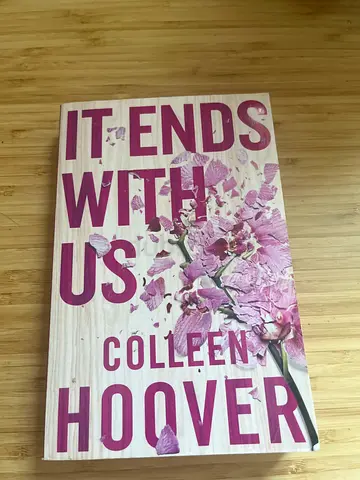 It Ends With Us — paperback, good condition