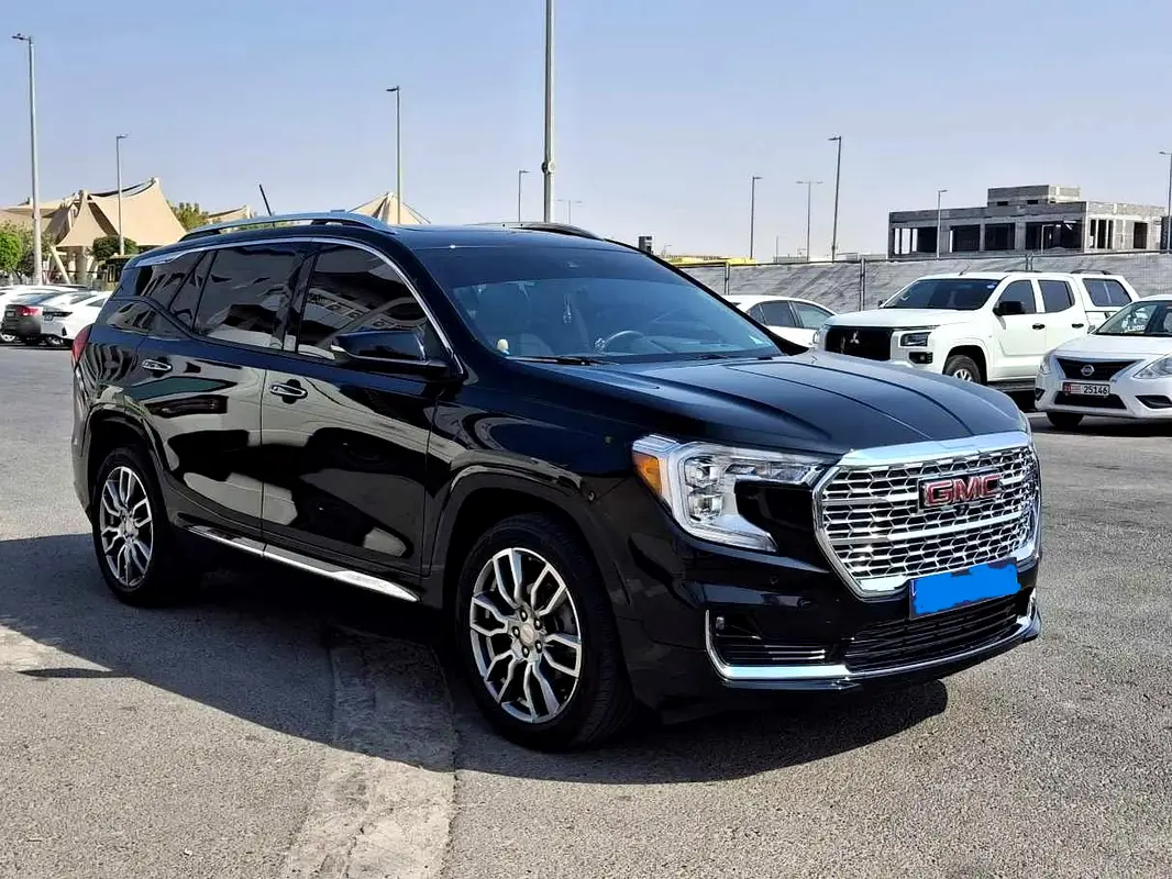GMC Terrain 2023 — photo 1 of 13