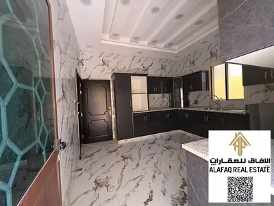 فيلا فاخرة للإيجار في الياسمين عجمان خمس غرف نوم ستة حمامات صالة واسعة غرفة معيشة مريحة وتصميم مناسب للعائلات