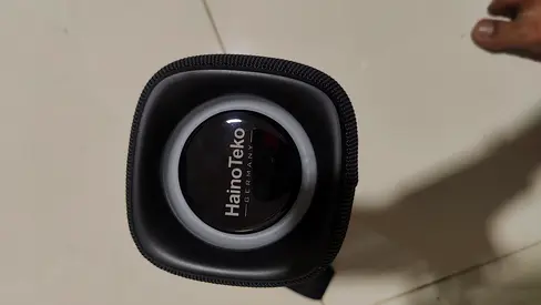 Haino Teko portable Bluetooth speaker - compact, working condition