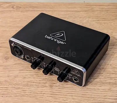 Behringer UM22 audio interface