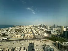 Sea-view apartment, 2 master bedrooms, living room, large kitchen with maid’s room, built-in wardr