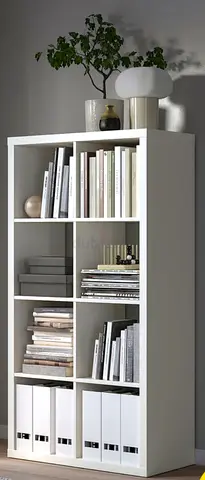 White 8-Cube Bookcase / Bookshelf - Good Condition