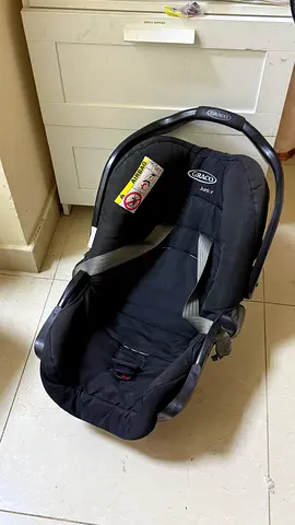 Graco baby car seat 120 dhs