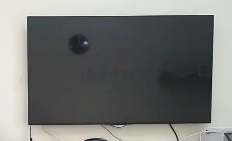 Wall-mounted LED LCD flat screen TV - good condition