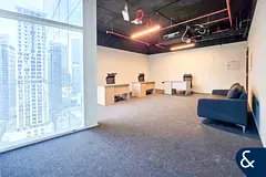 Fitted Unit | Semi-Furnished | Mid Floor