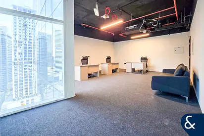 Fitted Unit | Semi-Furnished | Mid Floor