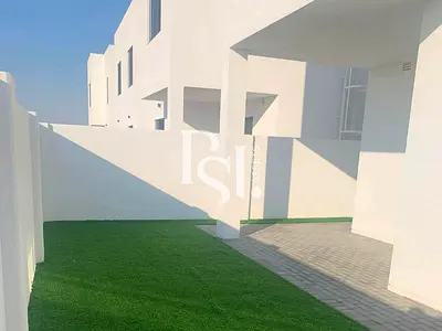Maid's Room | Spacious Townhouse | Prime Location