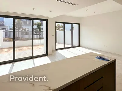 4BR Villa | Single Row | Spacious Layout