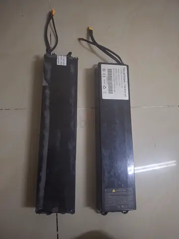 E scooter Parts: 2x 36V Batteries + YFS-Z1 Controller