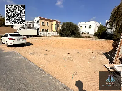 Land for Sale in Ajman – Al Rawada 3 Residential land available for sale in Al Rawada 3, Ajman, located in a well-developed and highly demanded residential area. 🔹 Land Area: 20,000 sq. ft 🔹 Type: Res