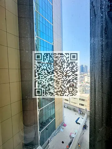 شقة واسعة بغرفة نوم واحدة للإيجار في برج فالكون