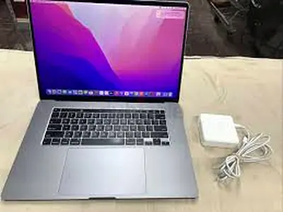 MacBook Pro 2019 16-inch Core i7, 16 RAM, 512 SSD, Spacegrey