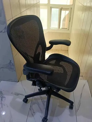 Selling for Herman Miller Aeron chair size B and C Fully Loaded