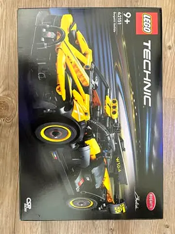 FLASH SALE BRAND NEW LEGO 42151 TECHNIC BUGATTI BOLIDE RACE CAR