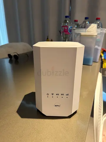 5G Router ZLT X28 (Virgin / du) – Excellent Condition