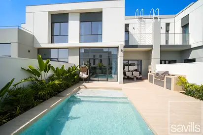 Owner Occupied | Swimming Pool | Spacious