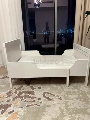 White Toddler Bed (ikea)