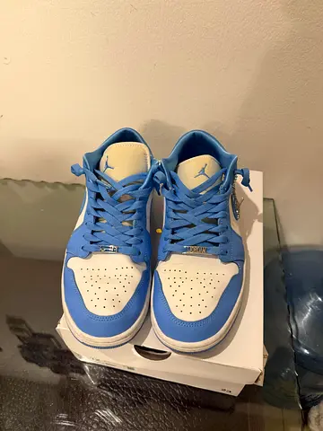 Air Jordan 1 Low - Dunks - (UNC) - University Blue/White sneakers Limited edition with Box