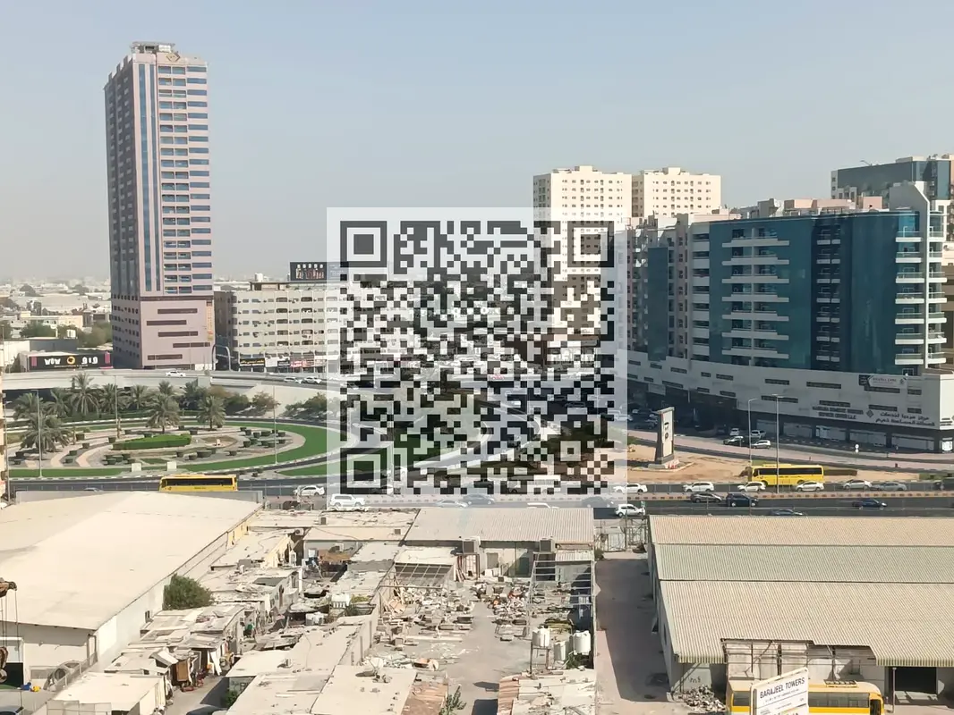 شقة فسيحة غرفتين نوم للبيع في أبراج لؤلؤة عجمان | عرض مفتوح | شاغرة | يشمل موقف السيارات
