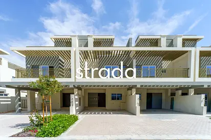 Available Now | Roof Terrace | Unfurnished