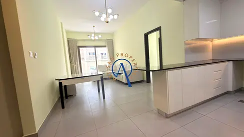3BR APARTMENT | SPACIOUS LAYOUT | CALL NOW