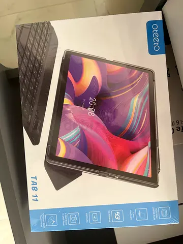 Oteeto Tab 11 10.1-inch Tablet with Detachable Keyboard — Sealed Box