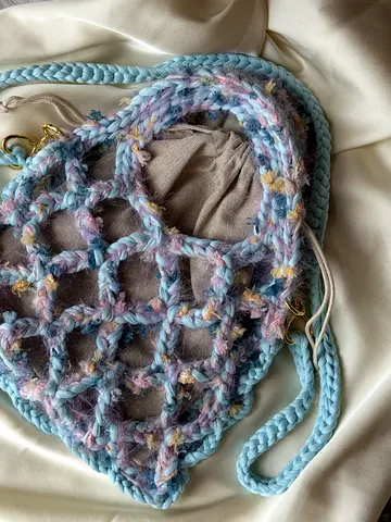 Handmade pastel blue crochet net shoulder bag « Avoska” with drawstring pouch