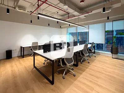 Fully furnished | 27/4 | Trade Center First