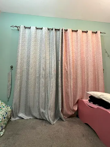 Curtain
