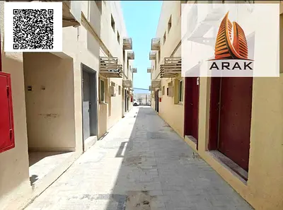 كامب عمال مكون من 335 غرفة في موقع مميز بالمنطقة الصناعية الشارقة 10، مناسب لسكن العمال مع سهولة الوصول إلى الطرق الرئيسية والمناطق الصناعية القريبة