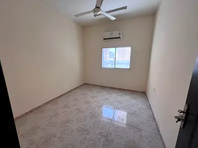 استوديو بمطبخ منفصل وتكييف اسبليت في الروضة 3 – 20,000 درهم