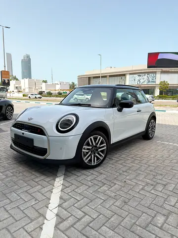 صورة 2 لـ 2025 MINI COOPER