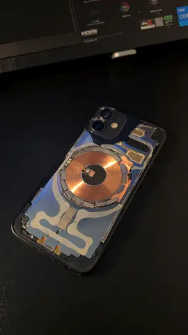 Iphone 12 mini broken backglass but free backglass included