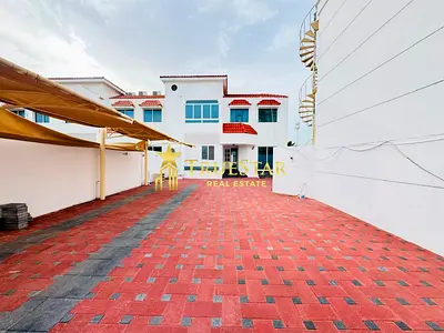 SEMI INDEPENDENT BRIGHT VILLA 3BR MAIDS PRIVATE GARDEN