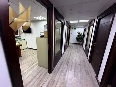 Industrial Warehouse 13, 6500 sq ft, with offices