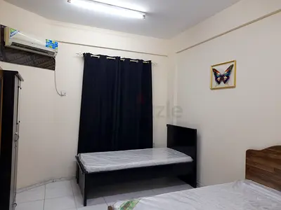 2 people in one room executive bedspace with balcony  avlblr near Al jubail bus station shj (rolla)