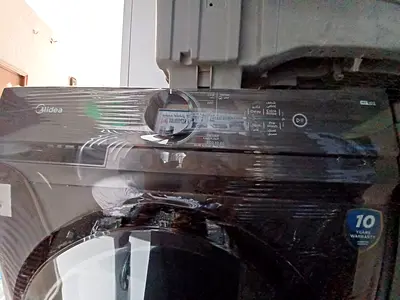Midea Front-Load Washing Machine - Working Condition