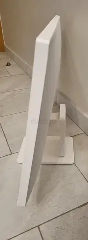 LG 27” Smart Monitor – Like New – AED 550