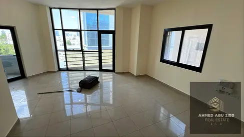 Luxury 2BR apt in Al Nuaimiya 1 | 2 beds (1 master) | 2 baths | Open balcony | Spacious hall | Kitchen | Near services