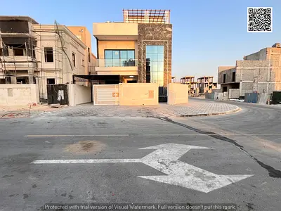 Modern corner villa for sale | 7 master bedrooms + luxurious roof terrace Price includes registration and ownership fees