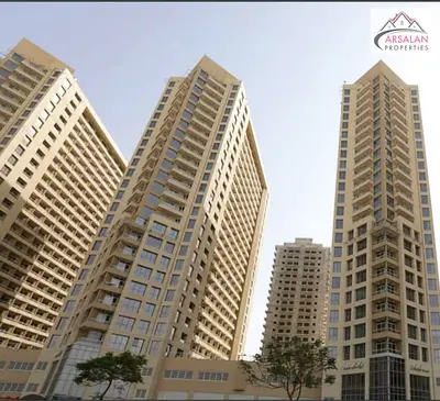 Spacious One Bedroom | Unfurnished | Balcony | Lake & City Views