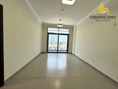 VERY SPACIOUS //PRIME LOCATION//READY TO MOVE