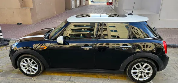 2019 GCC Mini Cooper Excellent condition