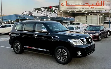 NISSAN PATROL SE PLATINUM V8 5.6L FULL OPTION MODEL 2014