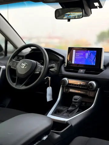 صورة 11 لـ 2023 Toyota RAV 4
